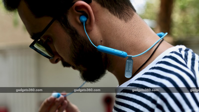 Review Sony WIC: Wireless In-Ear Headphones For Enhanced Audio Experience