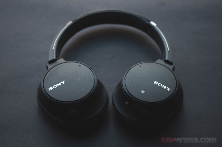 Review Sony WHCH700N Wireless Noise Canceling Headphones: Immerse Yourself In Audio Bliss